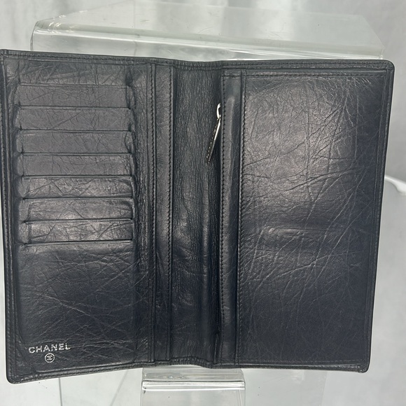 💎💎Chanel Quilted Lambskin Wallet - Picture 8 of 16